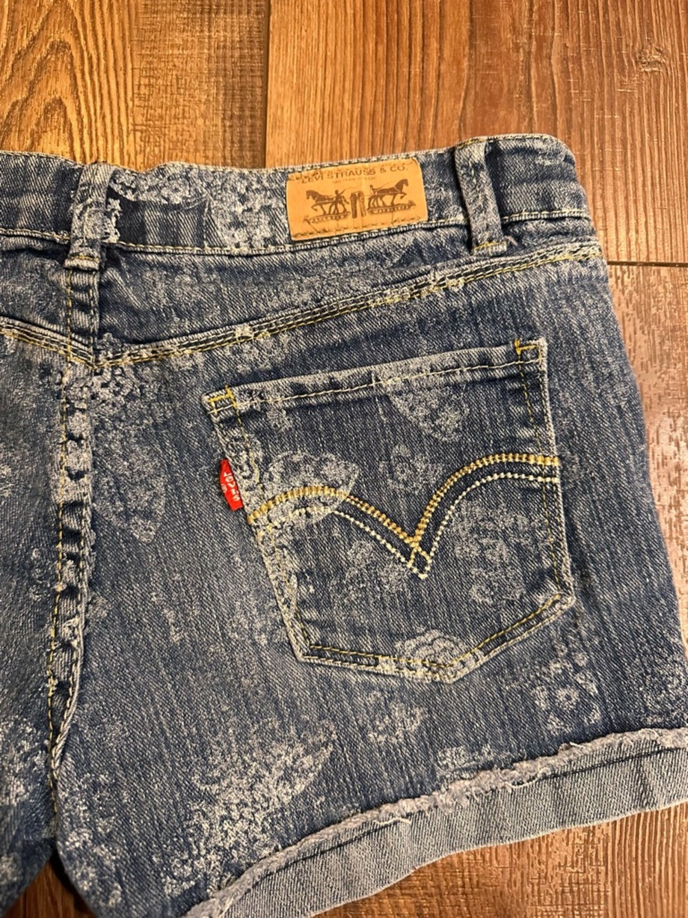 Levi's Girls 16 Light Blue Denim Shorts